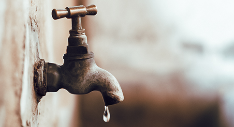 من هم مستفيدي منصة إحسان