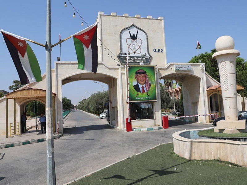 ايقاف تسجيل الطلبة الكويتيين في خمس جامعات بريطانية