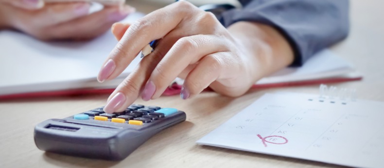 كم قسط قرض الأسرة 60000