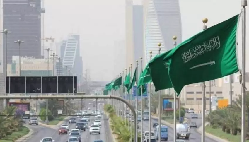 هل يشترط تجديد الإقامة عند نقل الكفالة