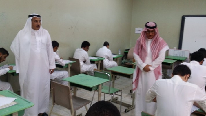 الاختبارات النهائيه للفصل الاول