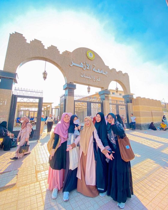 الجامعات الفلسطينية المعترف بها في الإمارات