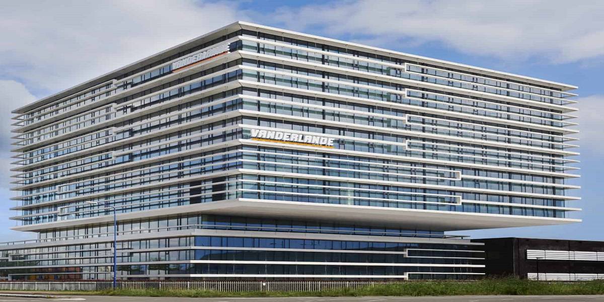 شركة Vanderlande في سلطنة عمان تطرح وظائف جديدة بمرتبات مجزية وإقامة وحوافز