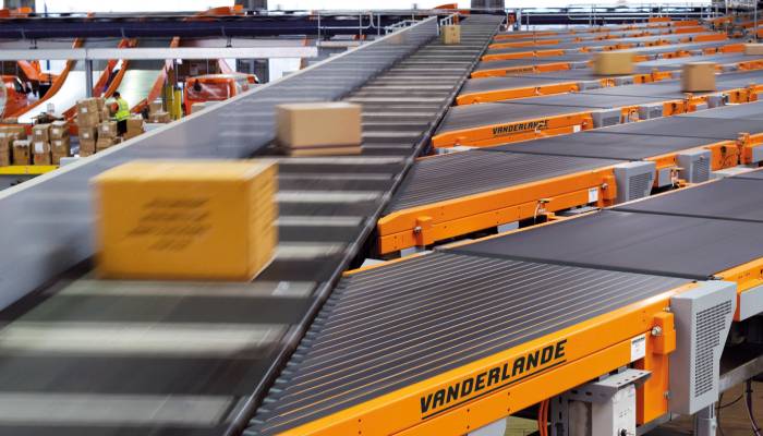 شركة Vanderlande في سلطنة عمان تطرح وظائف جديدة بمرتبات مجزية وإقامة وحوافز
