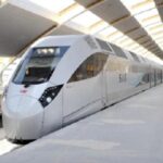 كم رواتب موظفي السكك الحديدية