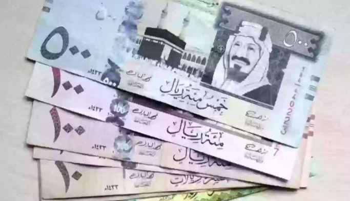 سعر الدولار مقابل الريال السعودي